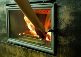 Do not clean the door while fireplace is hot. Can a wood stove glass break?