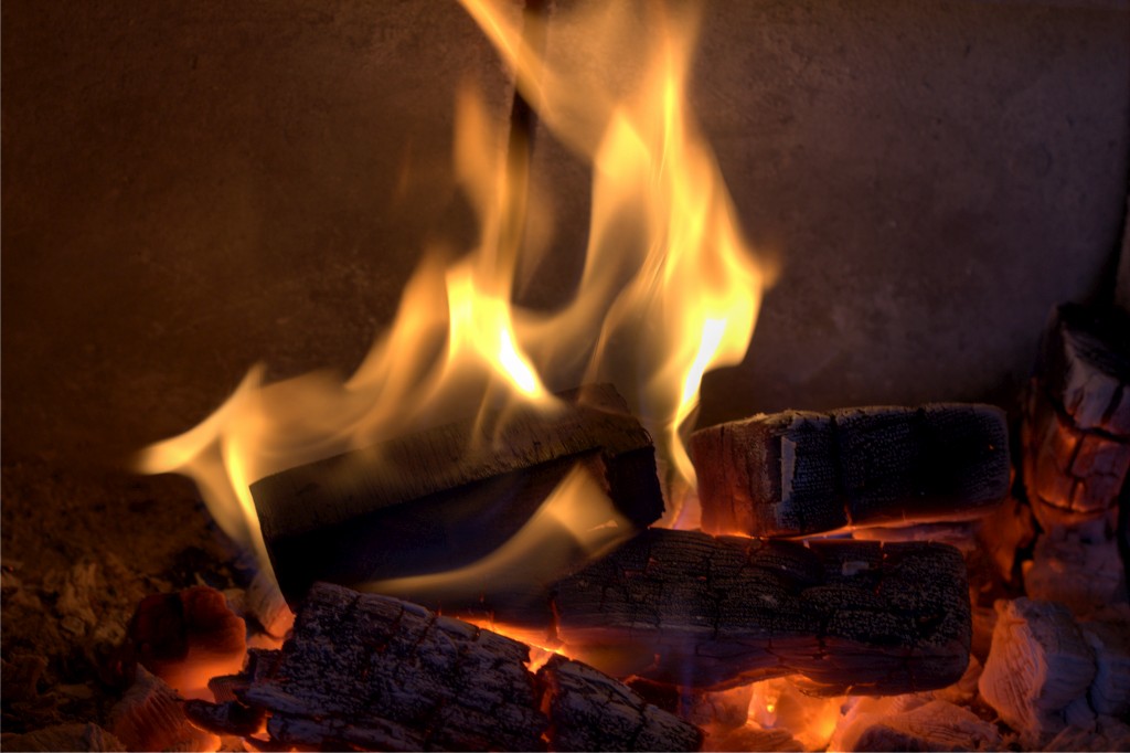 How A Gas Fireplace Is Converted To, Can A Gas Fireplace Be Changed To Wood Burning
