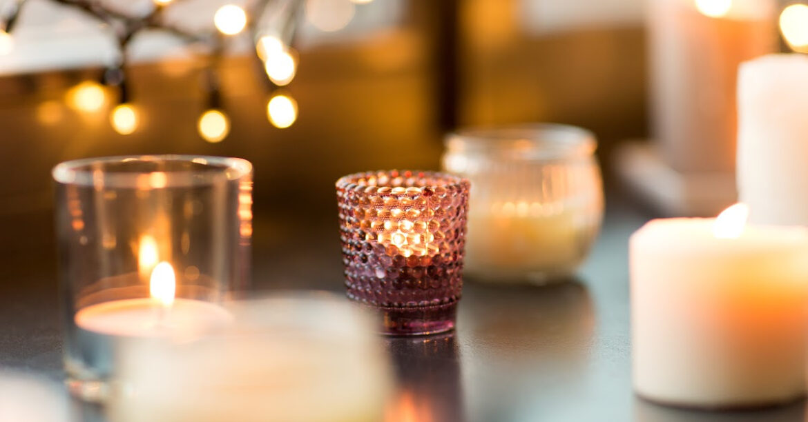 How To Create a Hygge Style Decor in Your Living Room_ - soft lighting candlelight
