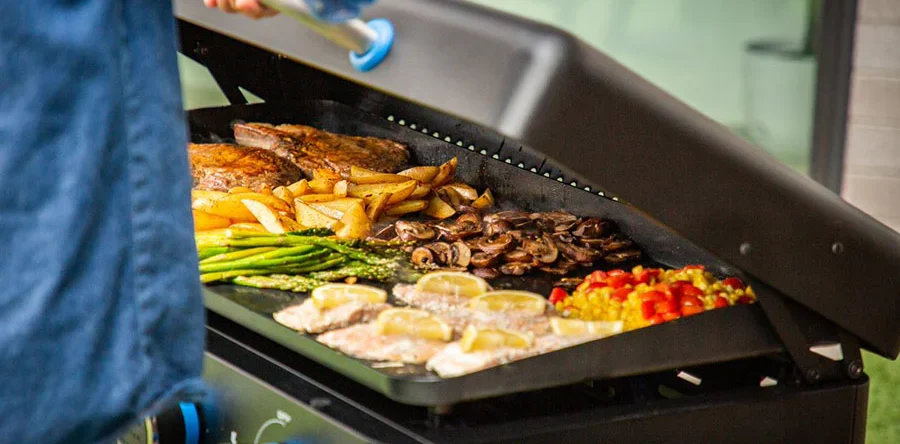Flat Top, Big Flavor: Why Griddle Cooking Is Exploding