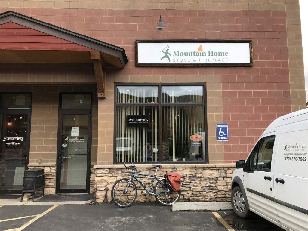  Building or Showroom