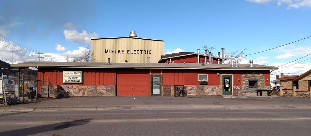  Building or Showroom