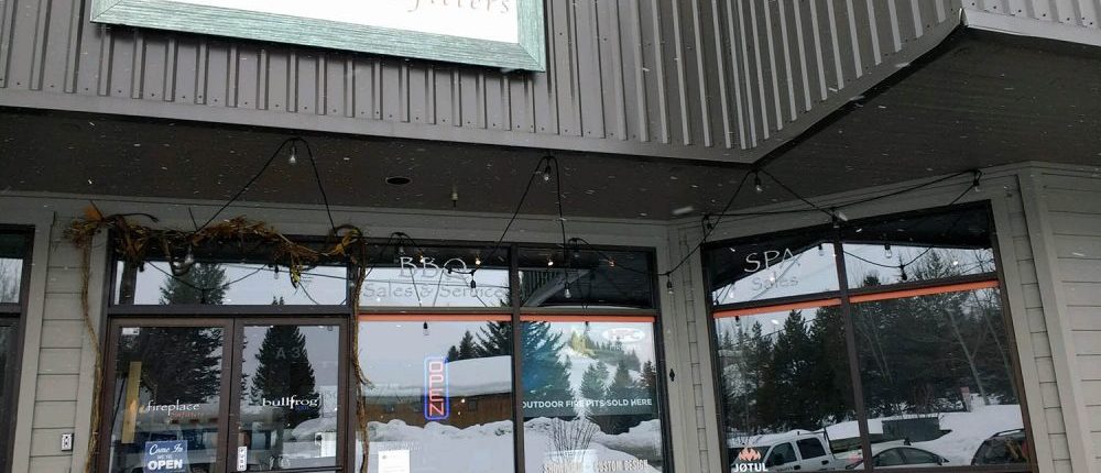  Building or Showroom